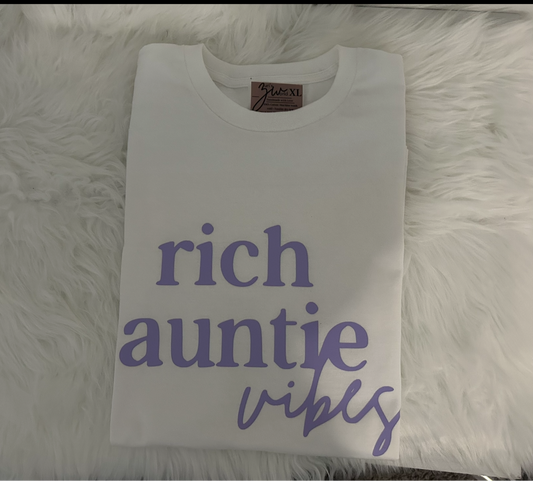 Rich Auntie Vibes Tee